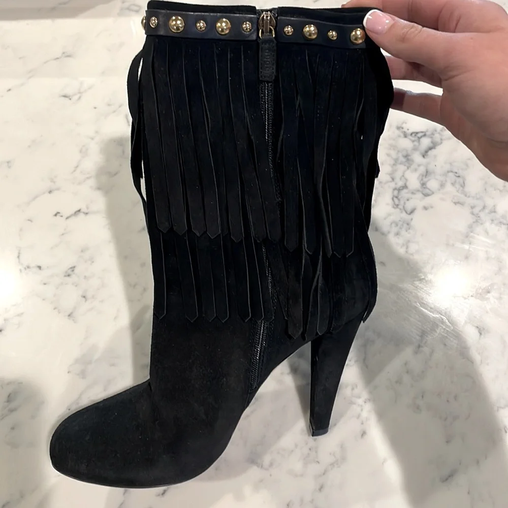 Gucci Devendra Black Suede Fringe Boots  - Size 38 1/2 - Picture 2 of 5